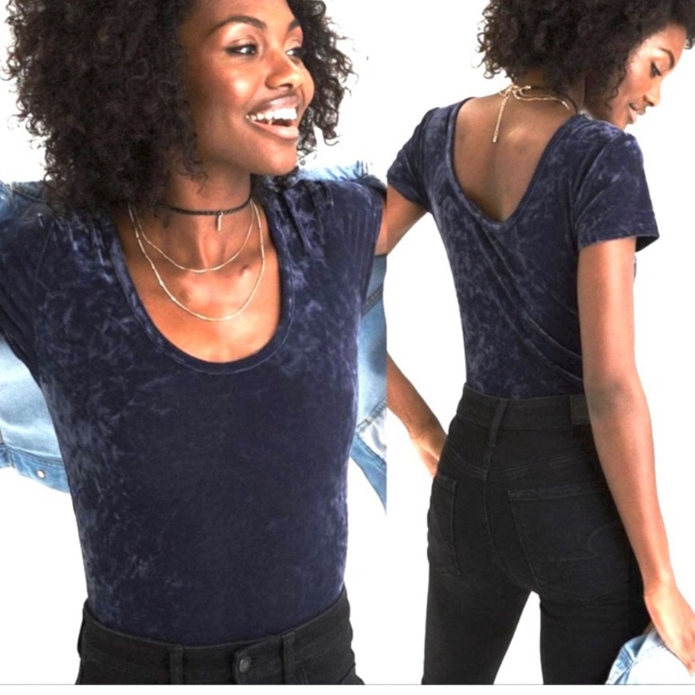American Eagle crushed velvet short sleeve bodysuit size XL